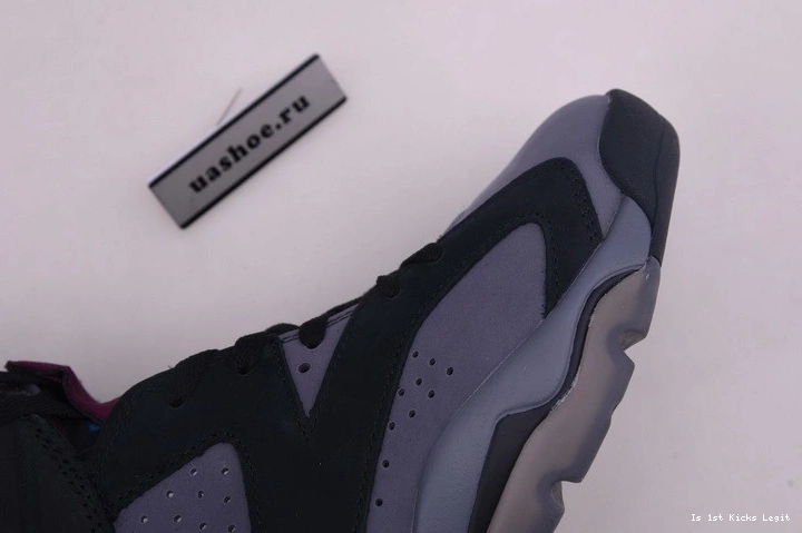 Jordan Bordeaux CT8529-063 Air 6 0302